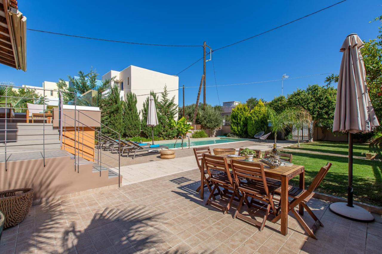 Rea'S Sea House Vila Kato Galatas Exterior foto